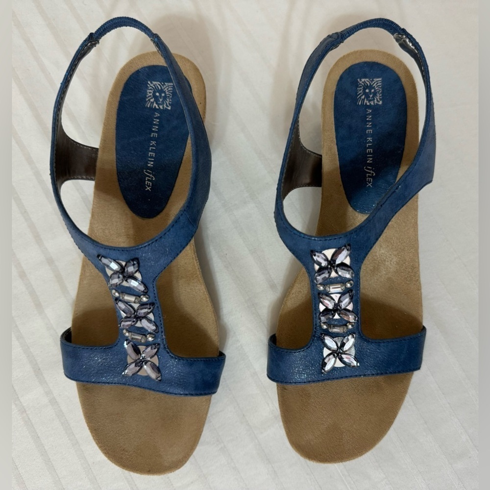 SOLD - Picture 3 of 13